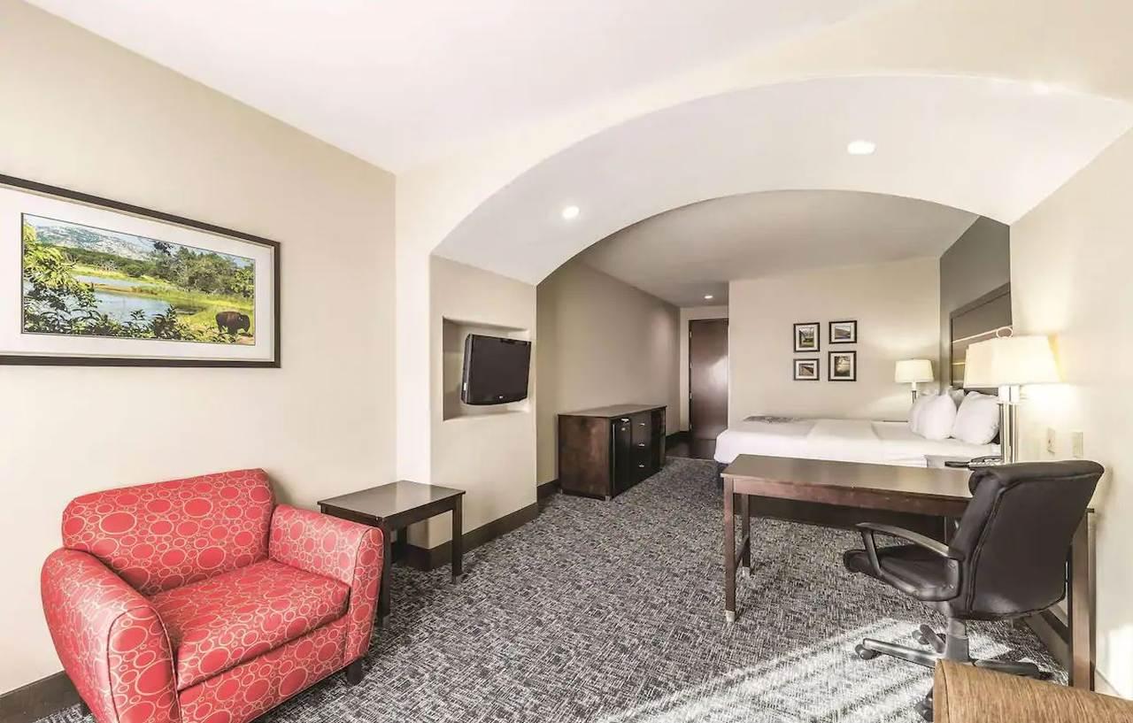 La Quinta By Wyndham Tulsa - Catoosa Hotel Buitenkant foto