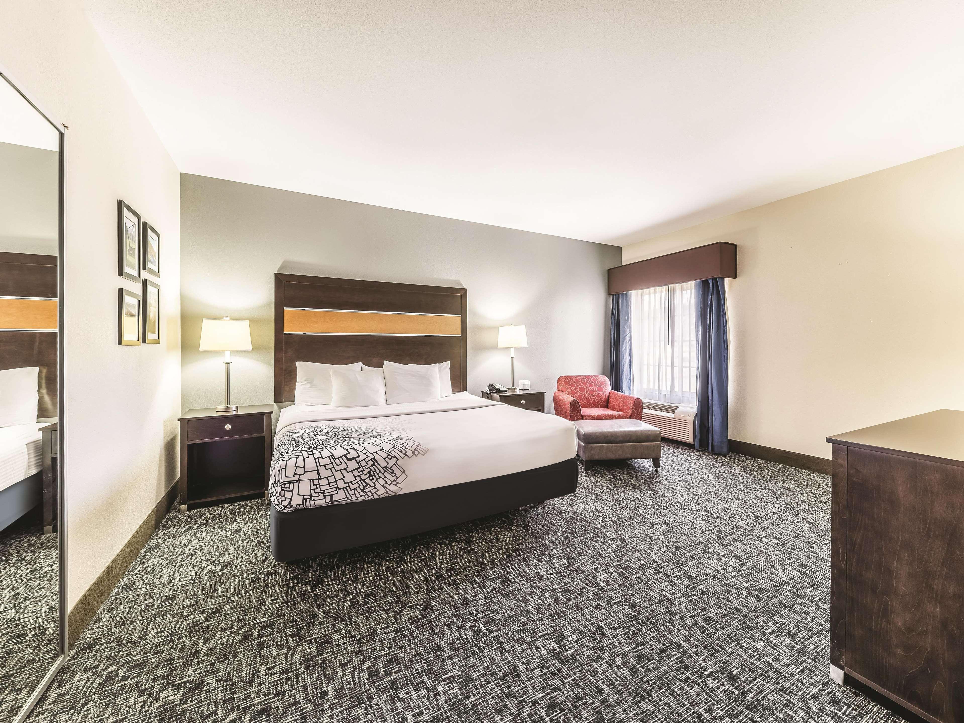 La Quinta By Wyndham Tulsa - Catoosa Hotel Buitenkant foto