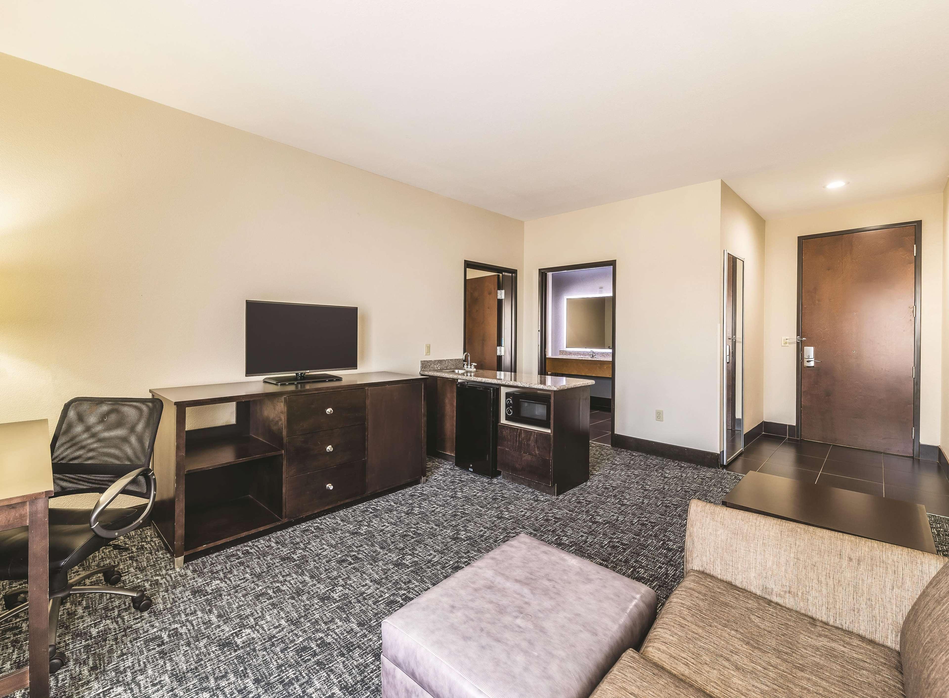 La Quinta By Wyndham Tulsa - Catoosa Hotel Buitenkant foto