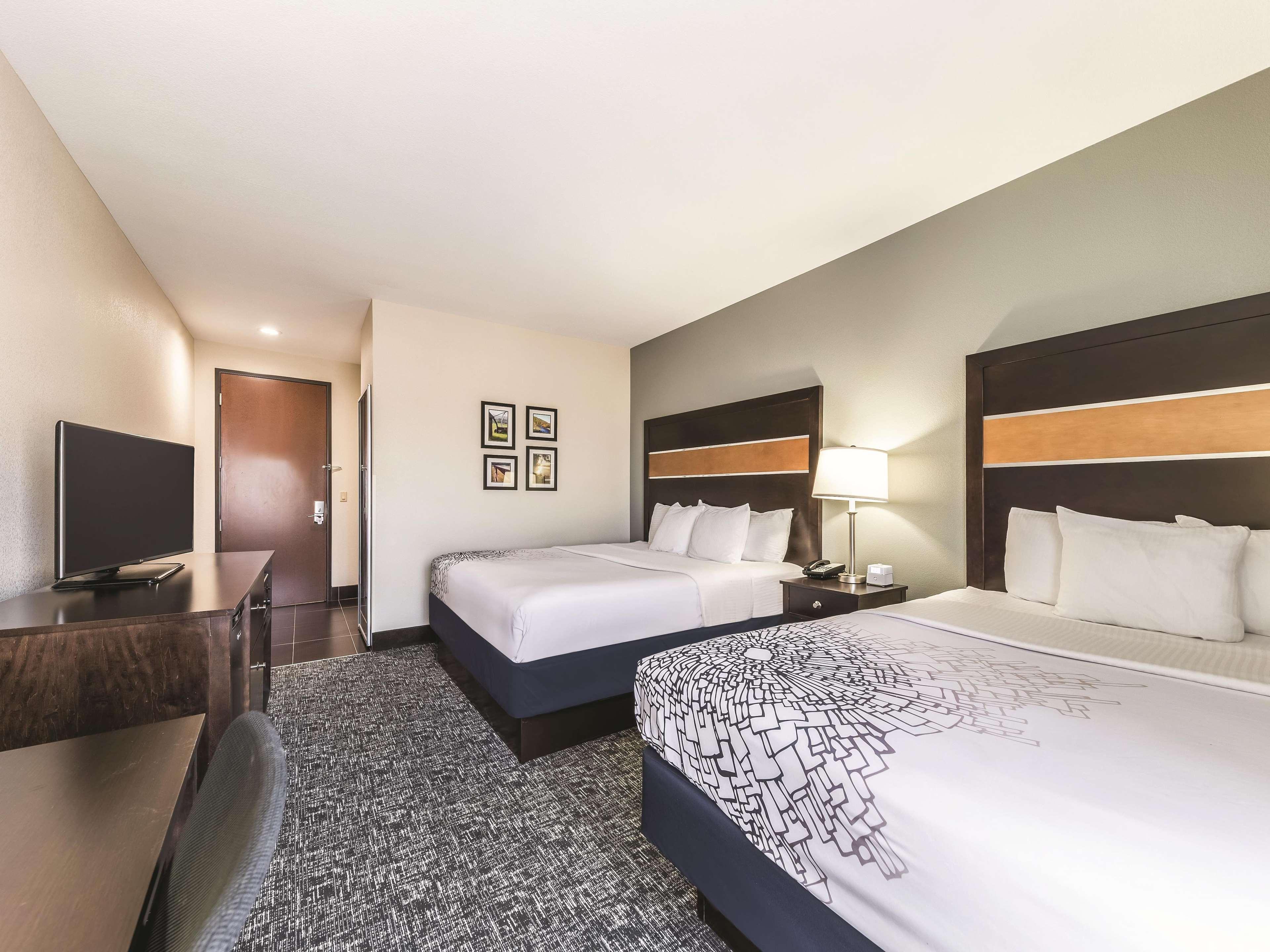 La Quinta By Wyndham Tulsa - Catoosa Hotel Buitenkant foto